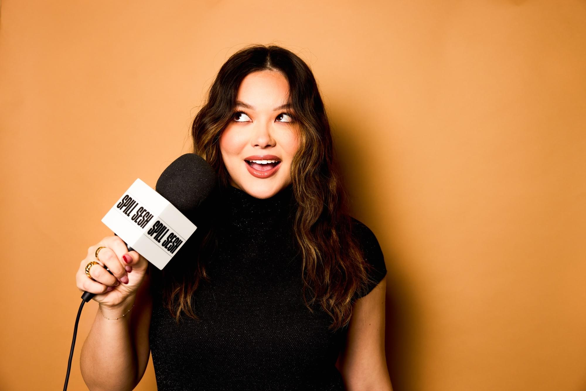 Unveiling the Face Behind the Screen: Kristi Cook, the Enigmatic Maven of SpillSesh